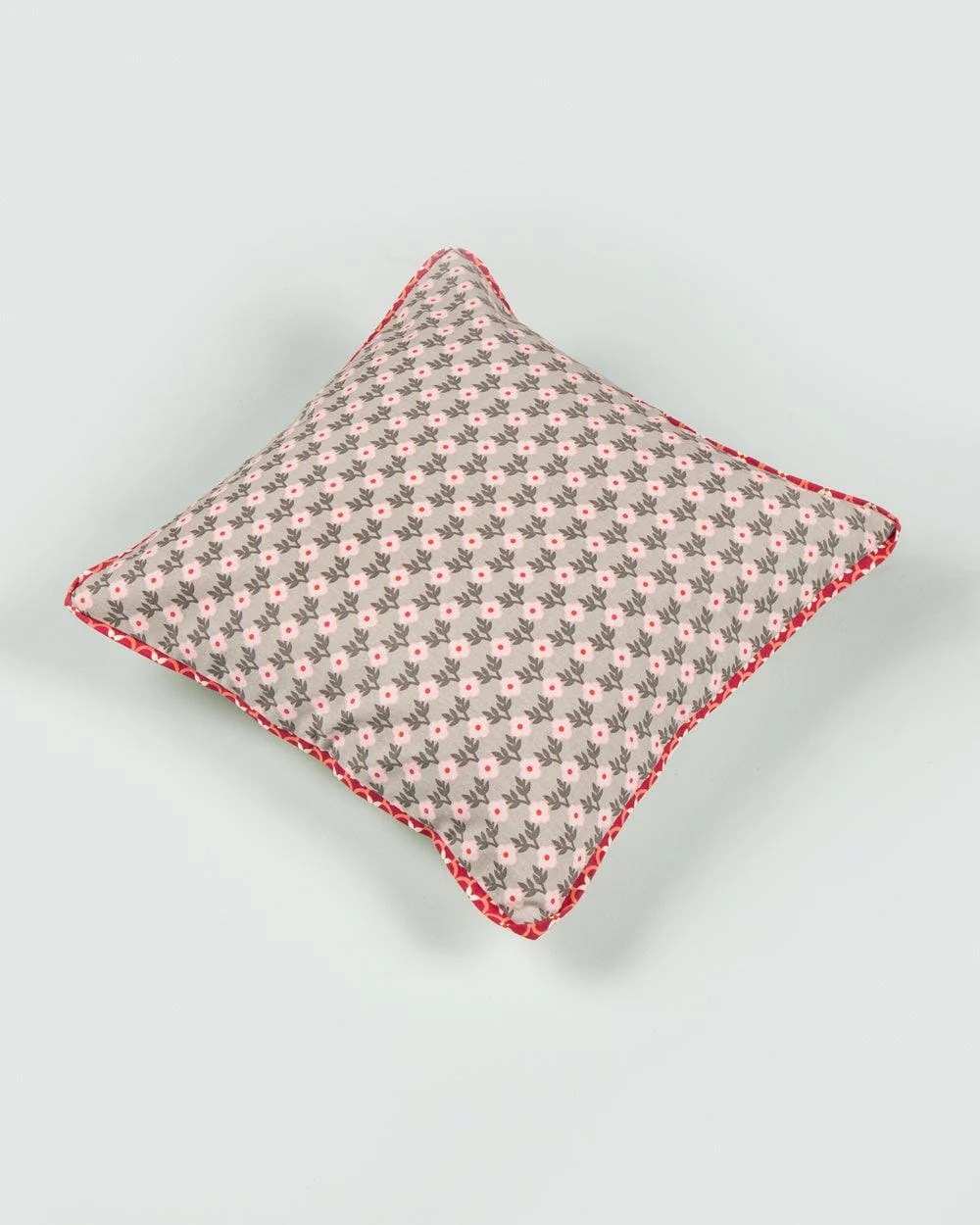 Afternoon Picnic 16 ” Cushion Covers - Set of 5 - Image 3