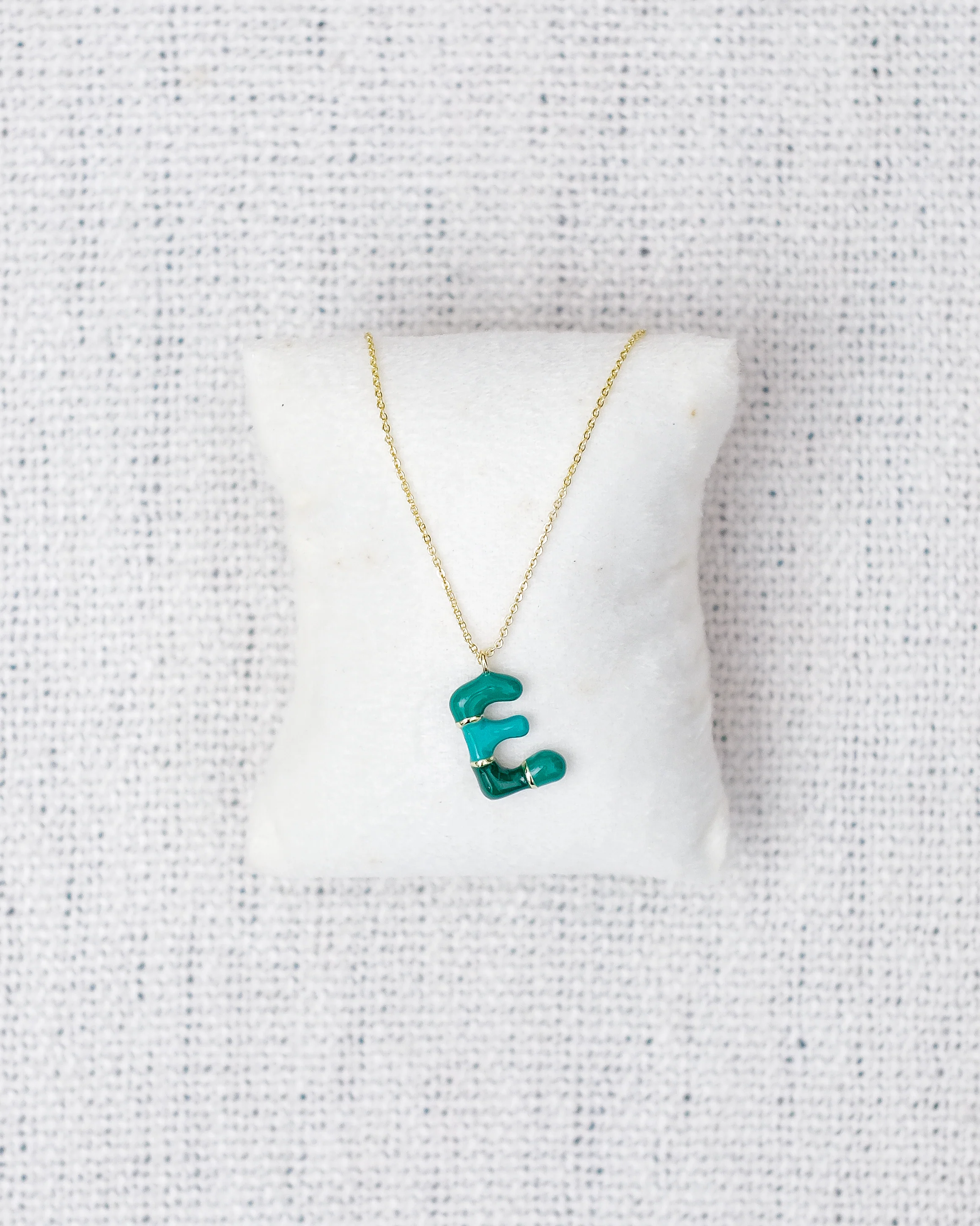 Alphabet Charm + Chain - E - Image 3