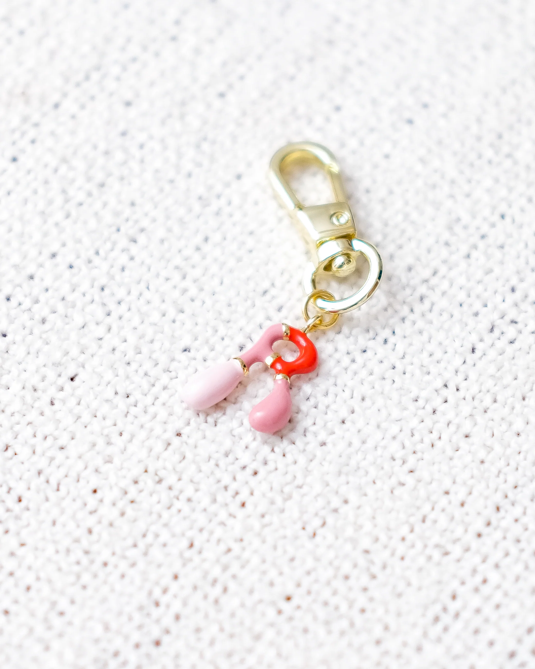 Alphabet Charm Hook - R - Image 5