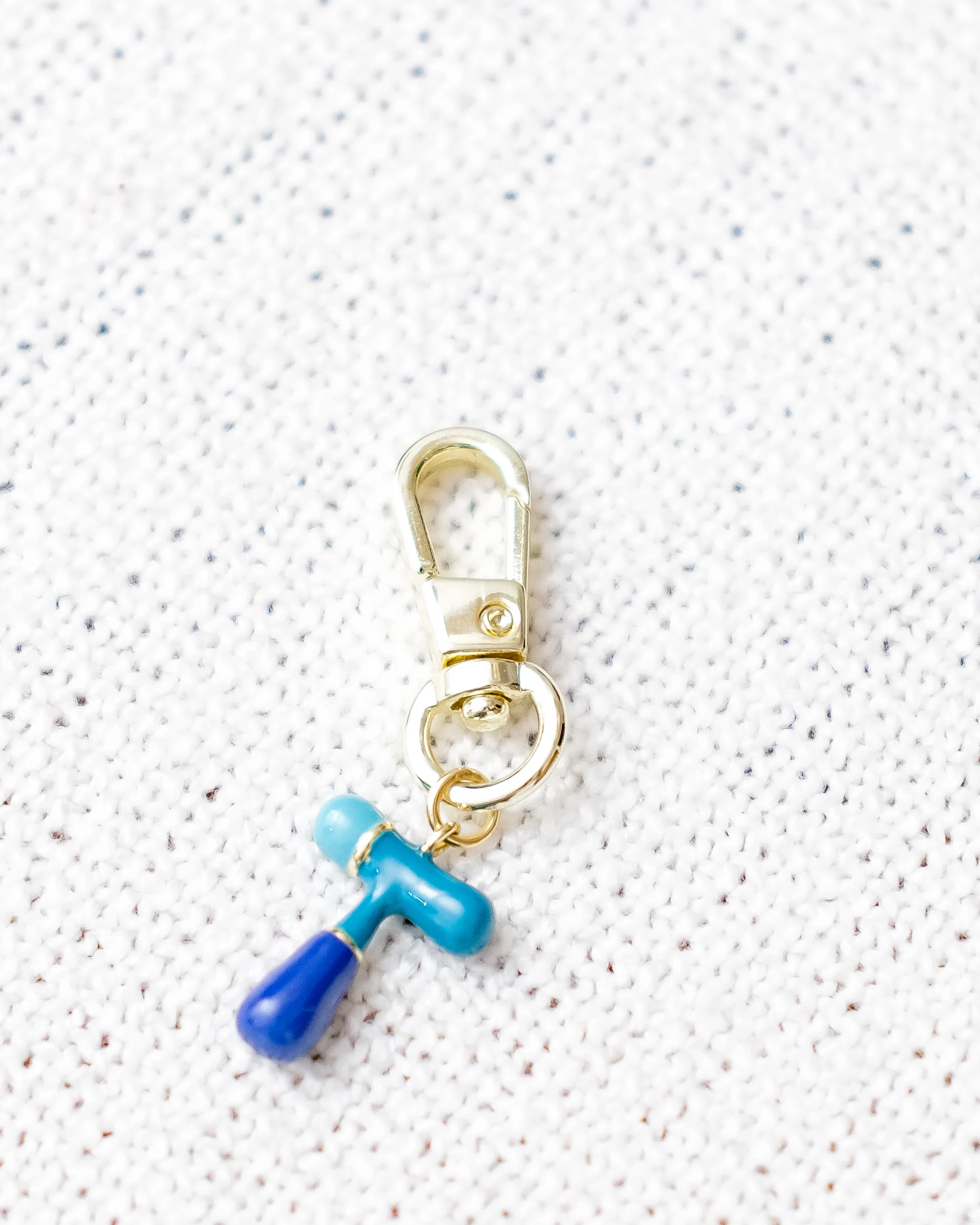 Alphabet Charm Hook - T - Image 3