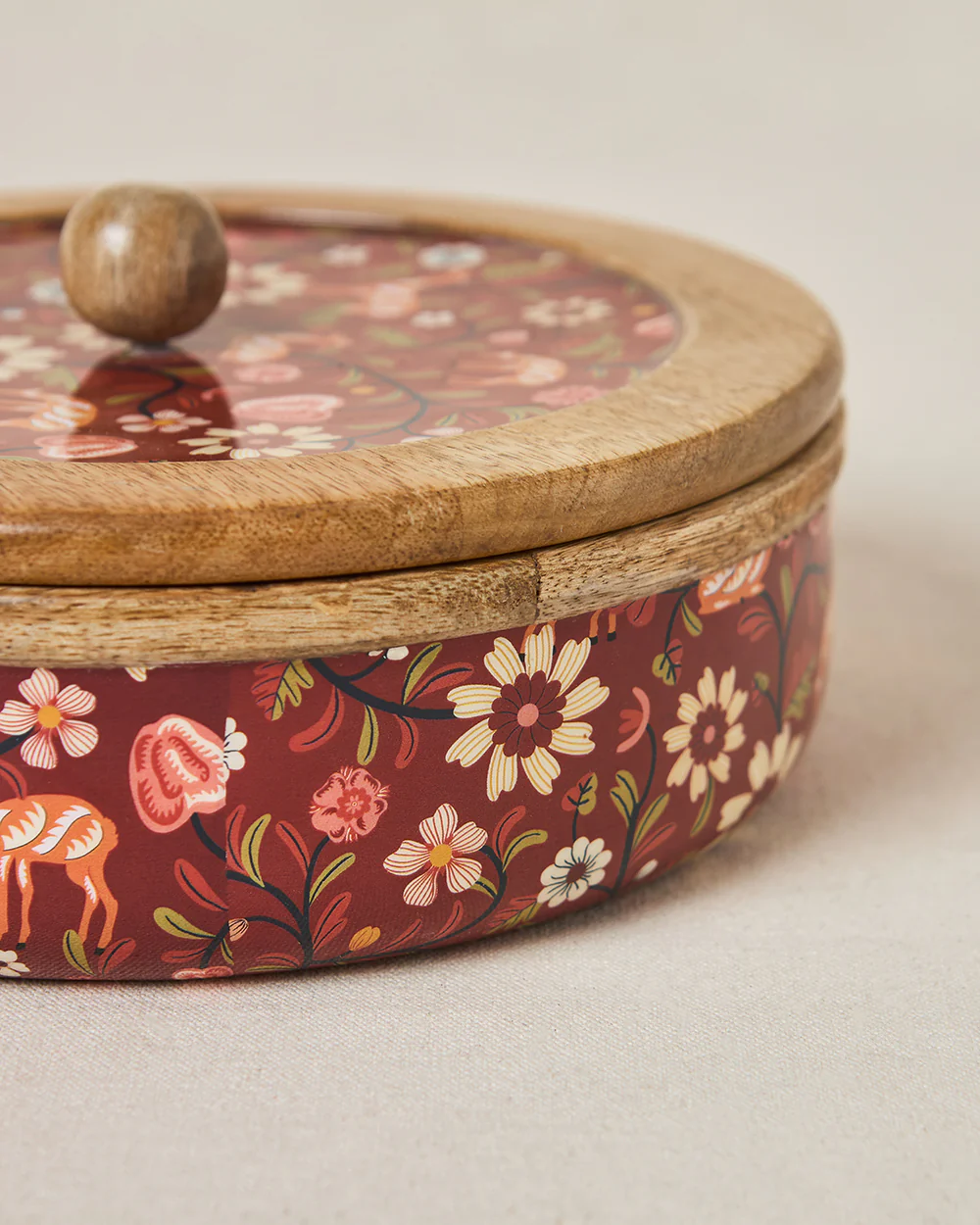 Apple Orchards Wooden Roti Box, 8" dia | Kashmir Trails - Image 9