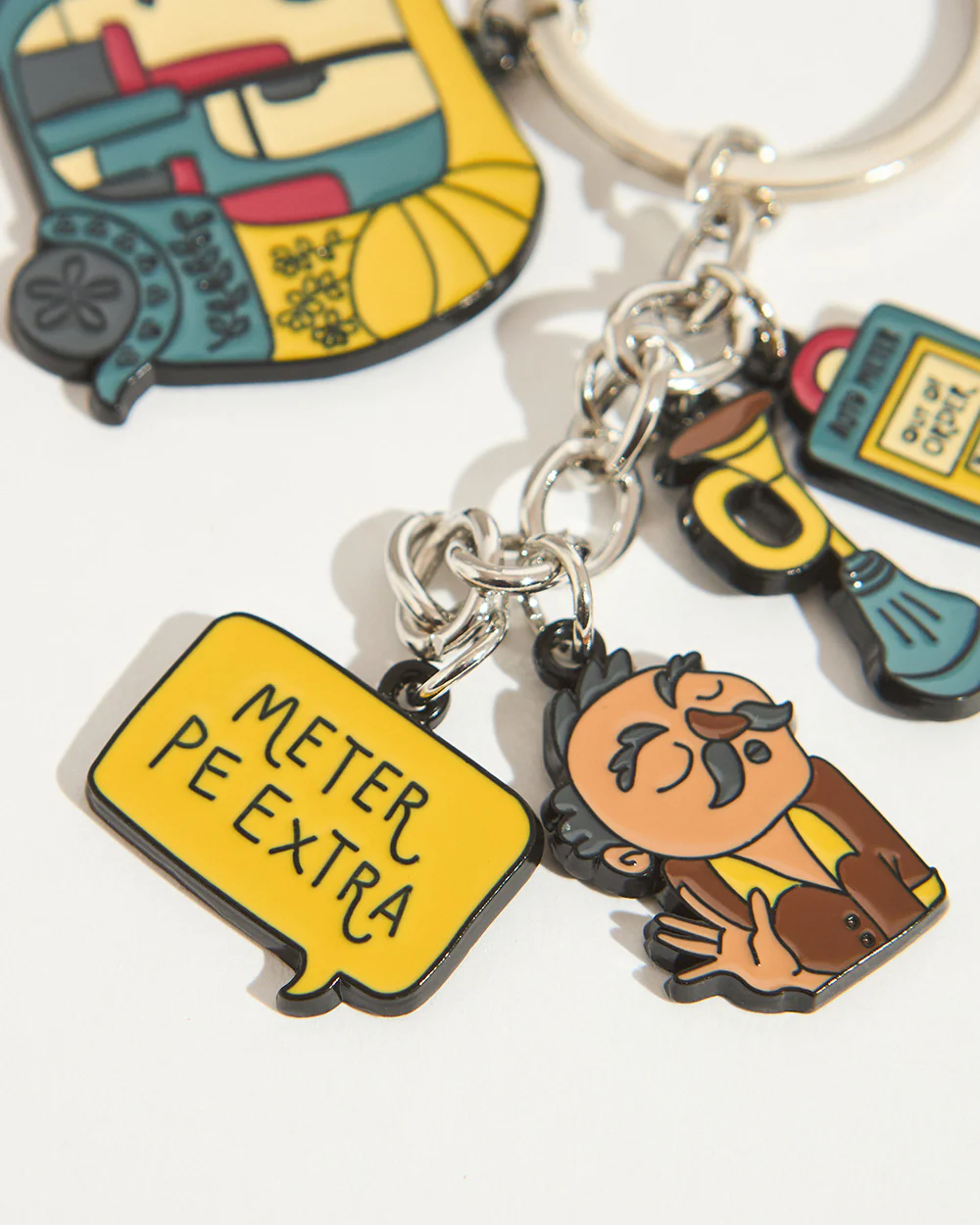 Chumbak Classic Autowalla Enamel Keychain - Image 5