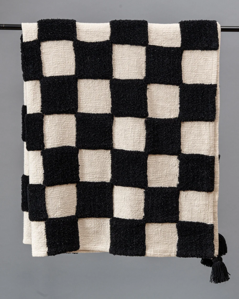 Black & White Checkered Throw Blanket - Image 2