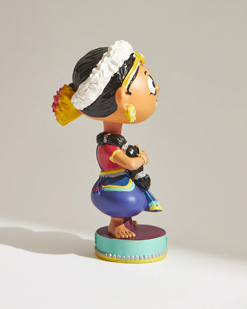 Takita Tara Bobble Head - Image 7