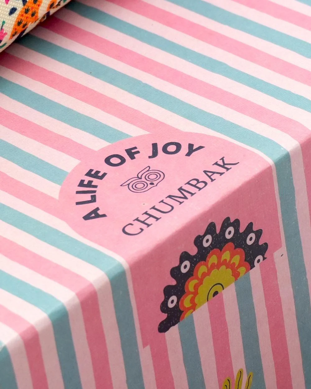 Chumbak Travel Gift Set of 2 | Comes in a Gift Box - Image 8