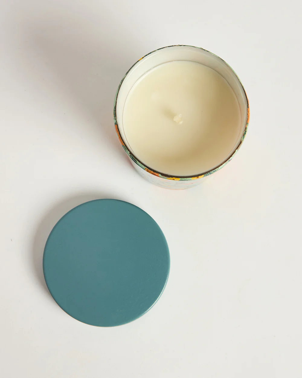 Marigold Soy Wax Candle, Mixed Floral - Image 4