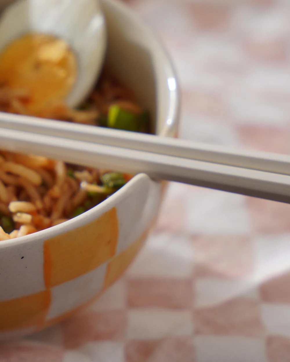 Mellow Ramen Bowl With Chopsticks, 300 ml - Image 6