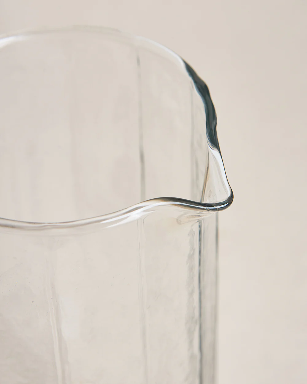 Farmhouse Glass Pitcher with Lid, 1250ml| Summer Serenade - Image 5