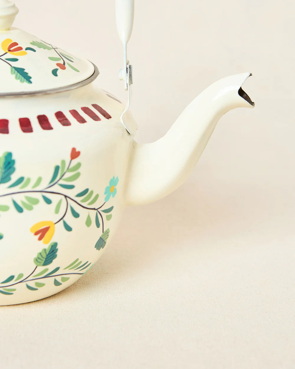 Hangul Hand-painted Kahwah Kettle, Steel-600-ml | Kashmir Trails - Image 6