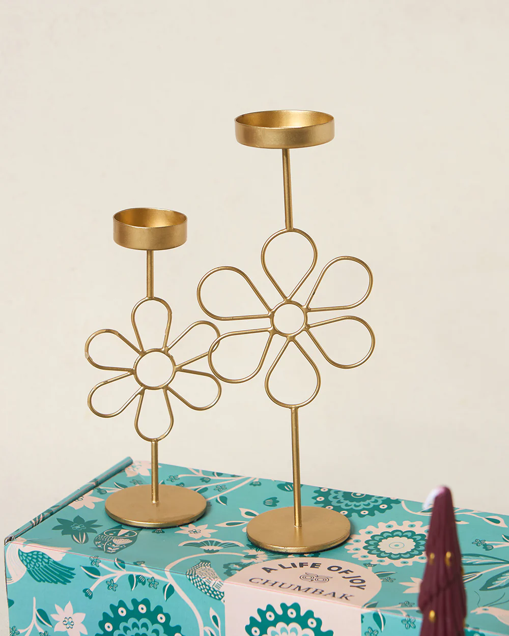 Holiday Glow Gift Set of 4 - Image 3
