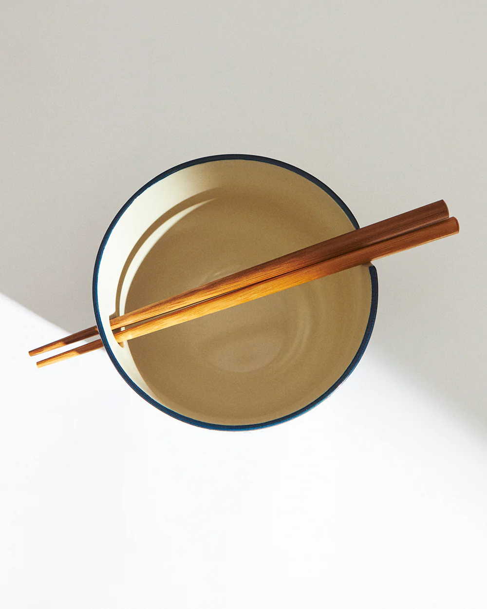 Jaipur backyard Bowl & Chopsticks Set - Image 3