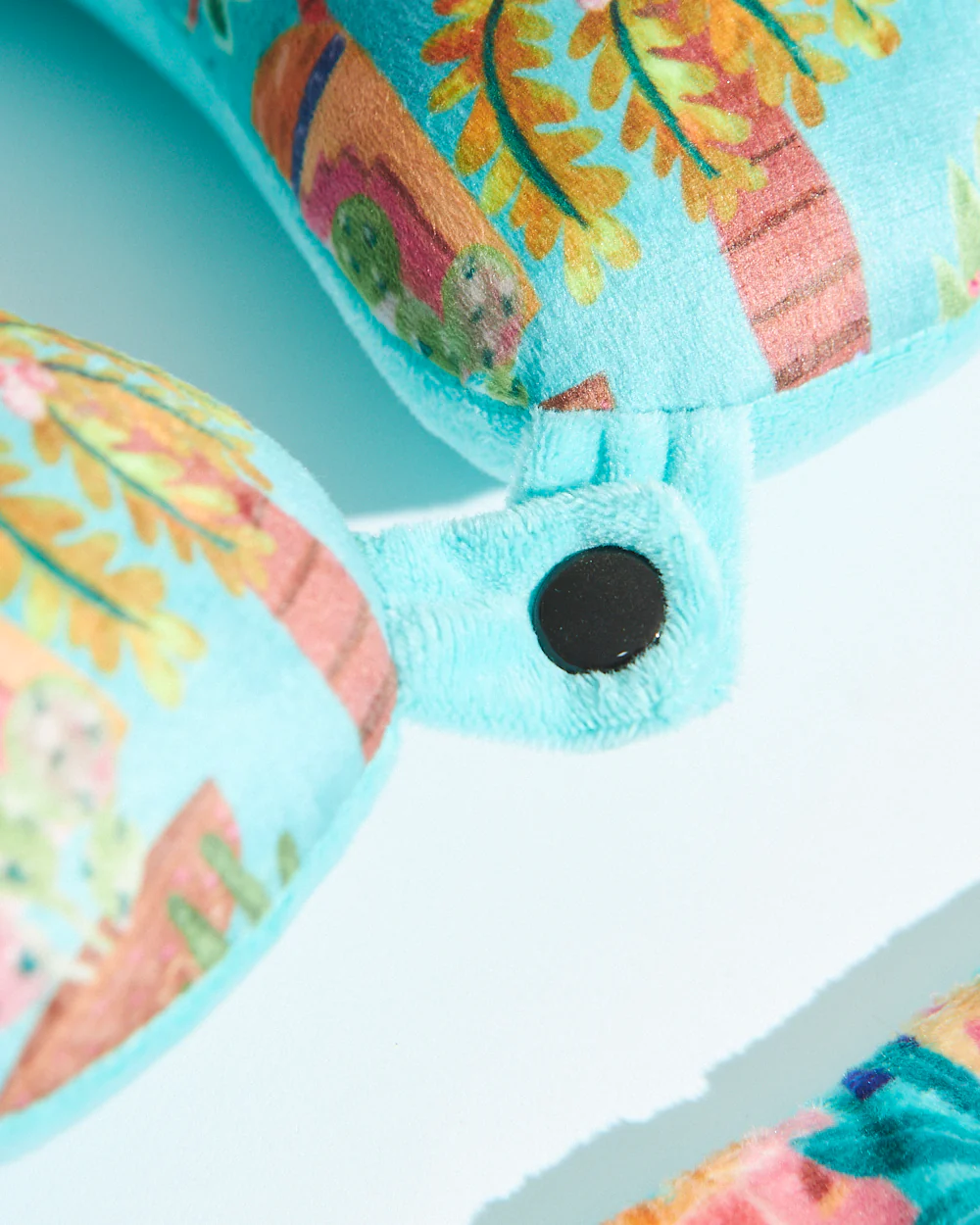 Jaipurscape Travel Pillow with Eye Mask | Digital Nomad - Image 7