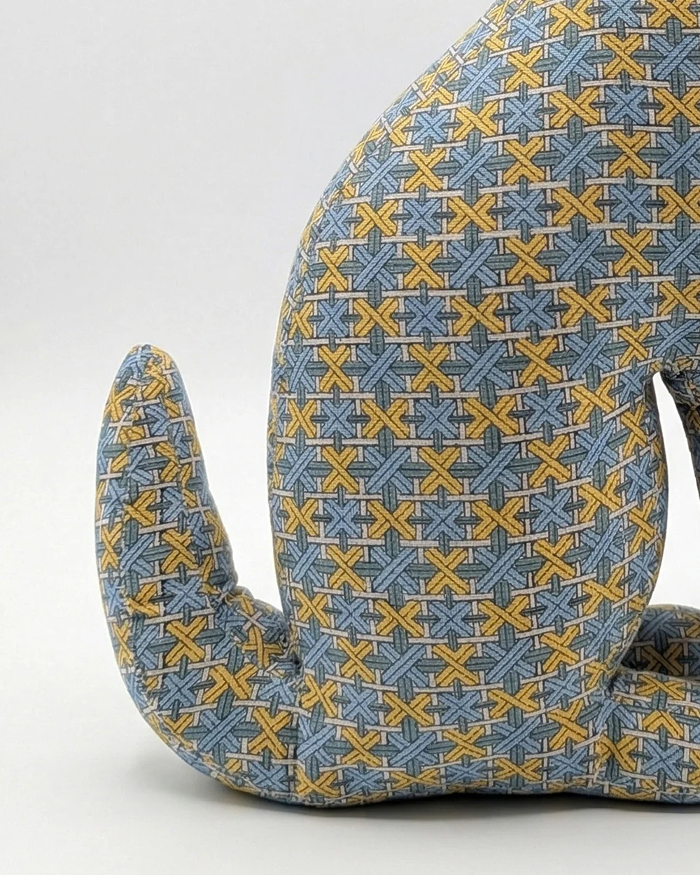 Limonata Hound Shaped Plushy Pal| Citrus Zest - Image 6