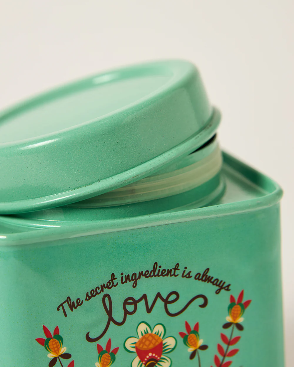 Love & Joy Kitchen Tin - Image 5