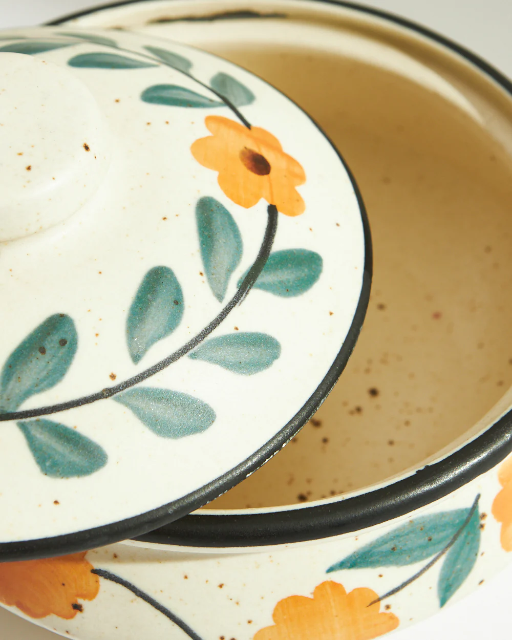 Marigold Casserole | Handpainted Stoneware - Image 5
