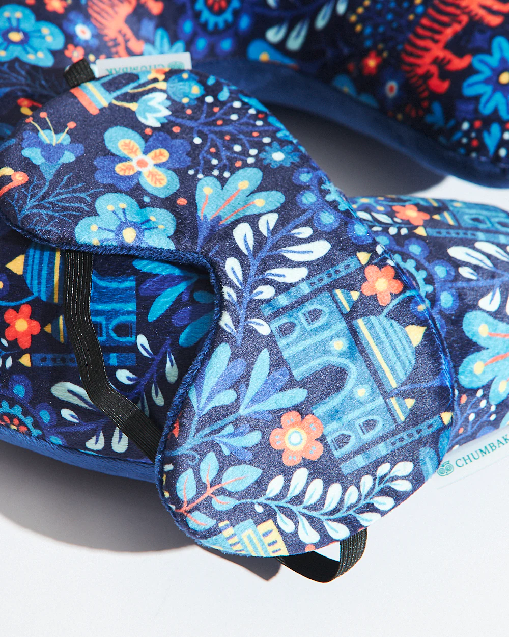 Midnight Jungle Travel Pillow with Eye mask - Image 2