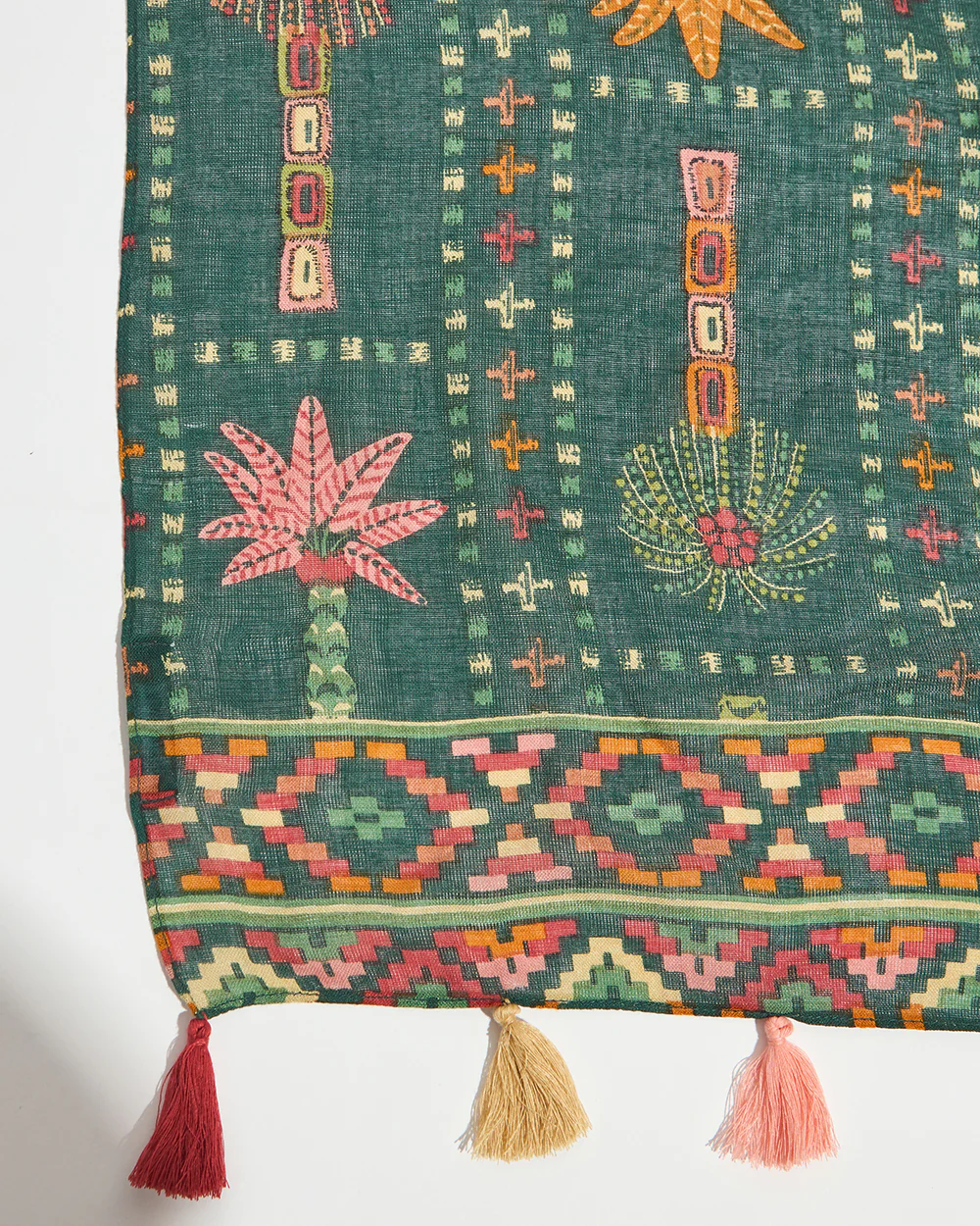 Palm Kilim Scarf | Digital Nomad - Image 9