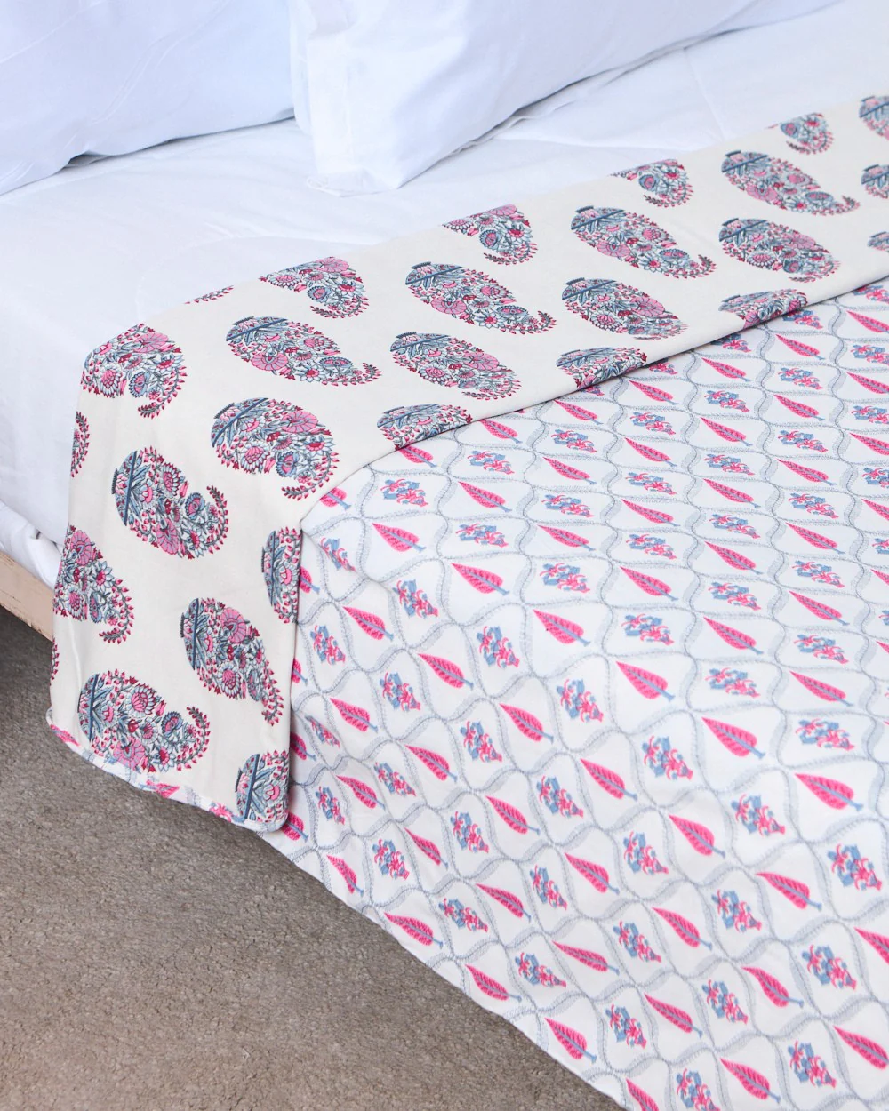 Pink Paisley Dohar - Double Bed 280TC - Image 2
