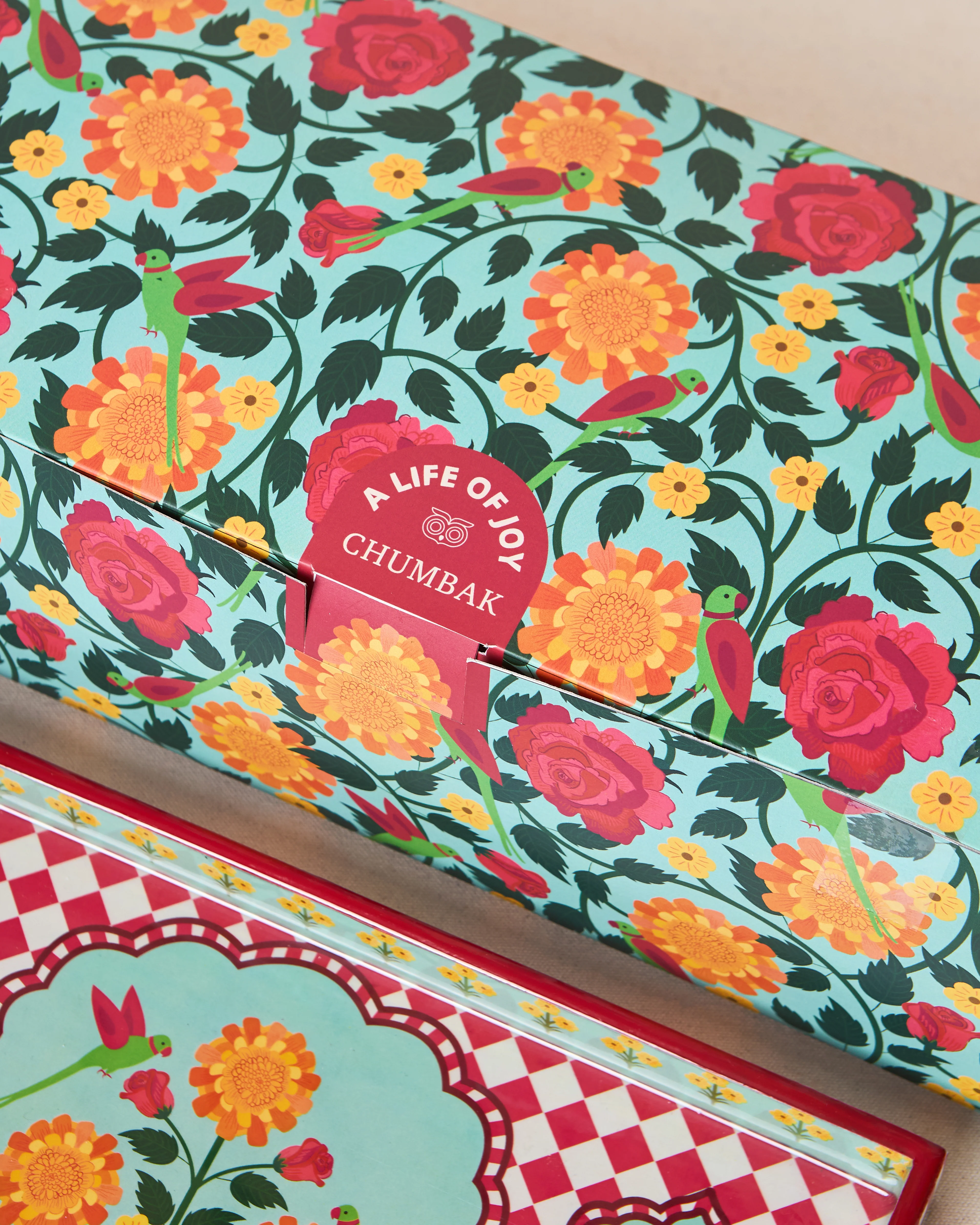 Rajmahal Serving Gift Set  - Set of 7 | Palace Memoirs - Image 7
