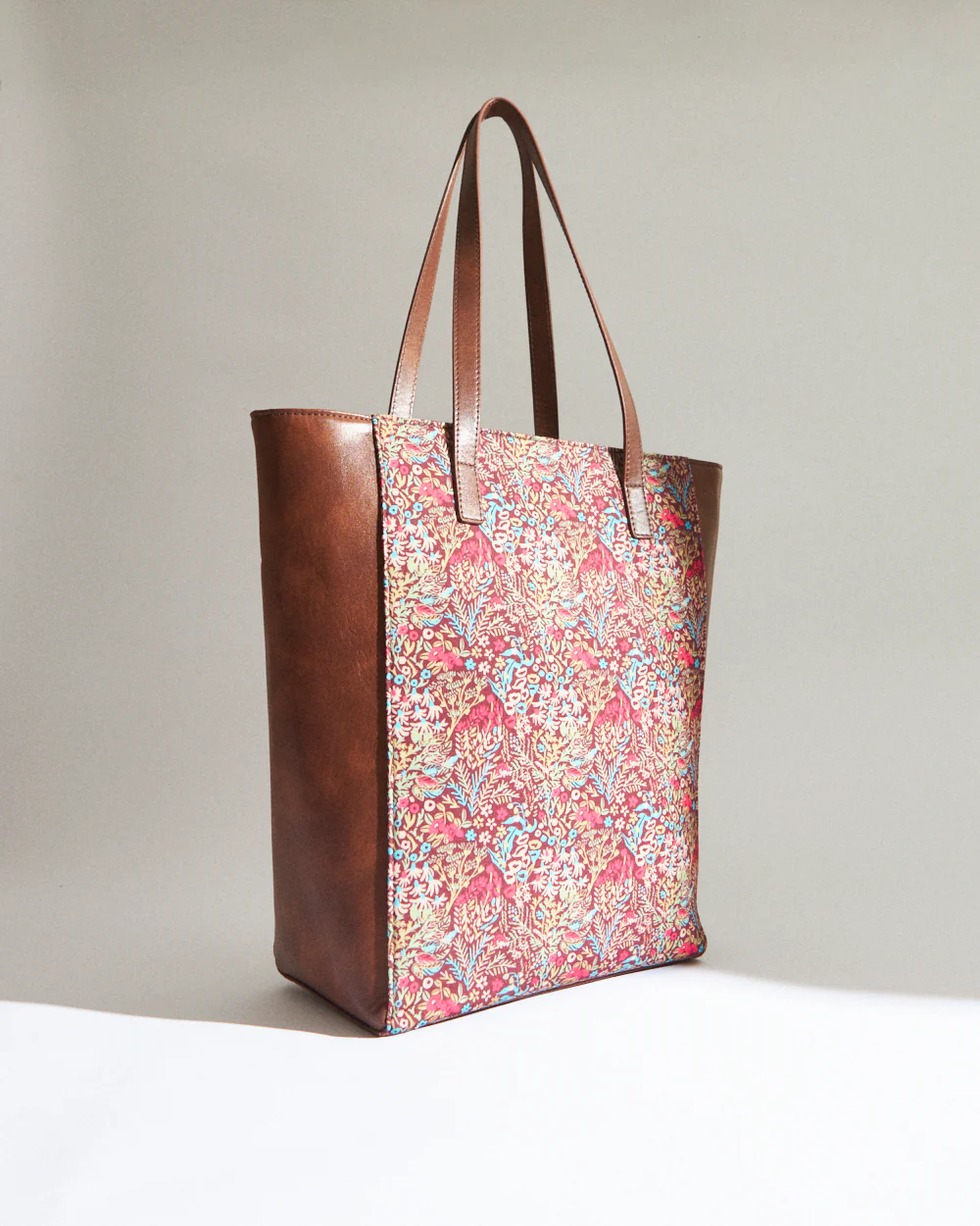 Shopper Tote | Carry Essentials in Style - Image 30