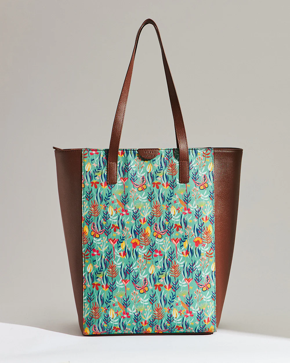 Shopper Tote | Carry Essentials in Style - Image 53