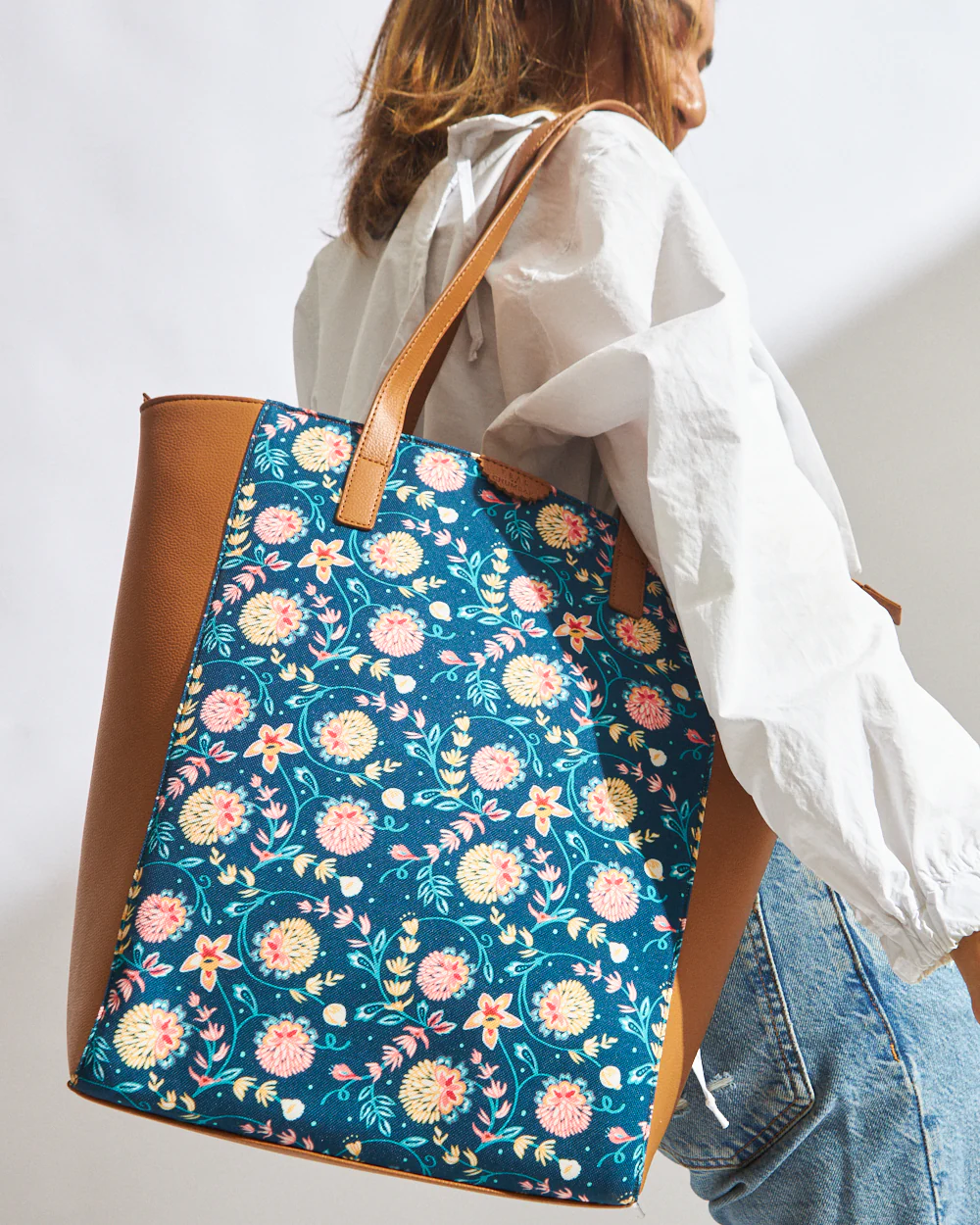 Shopper Tote | Carry Essentials in Style - Image 8