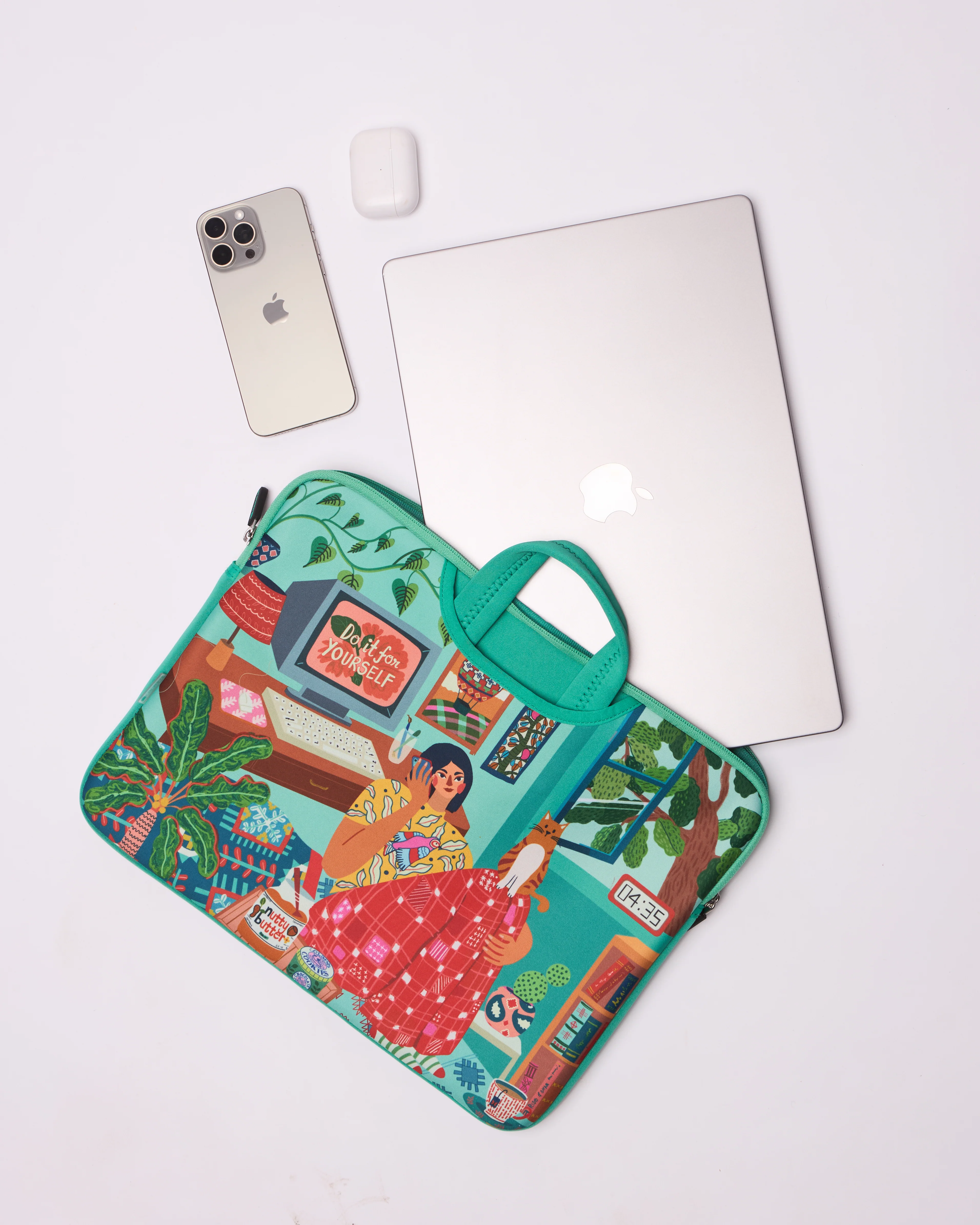 Slow Living Laptop Sleeve, 13" - Image 8
