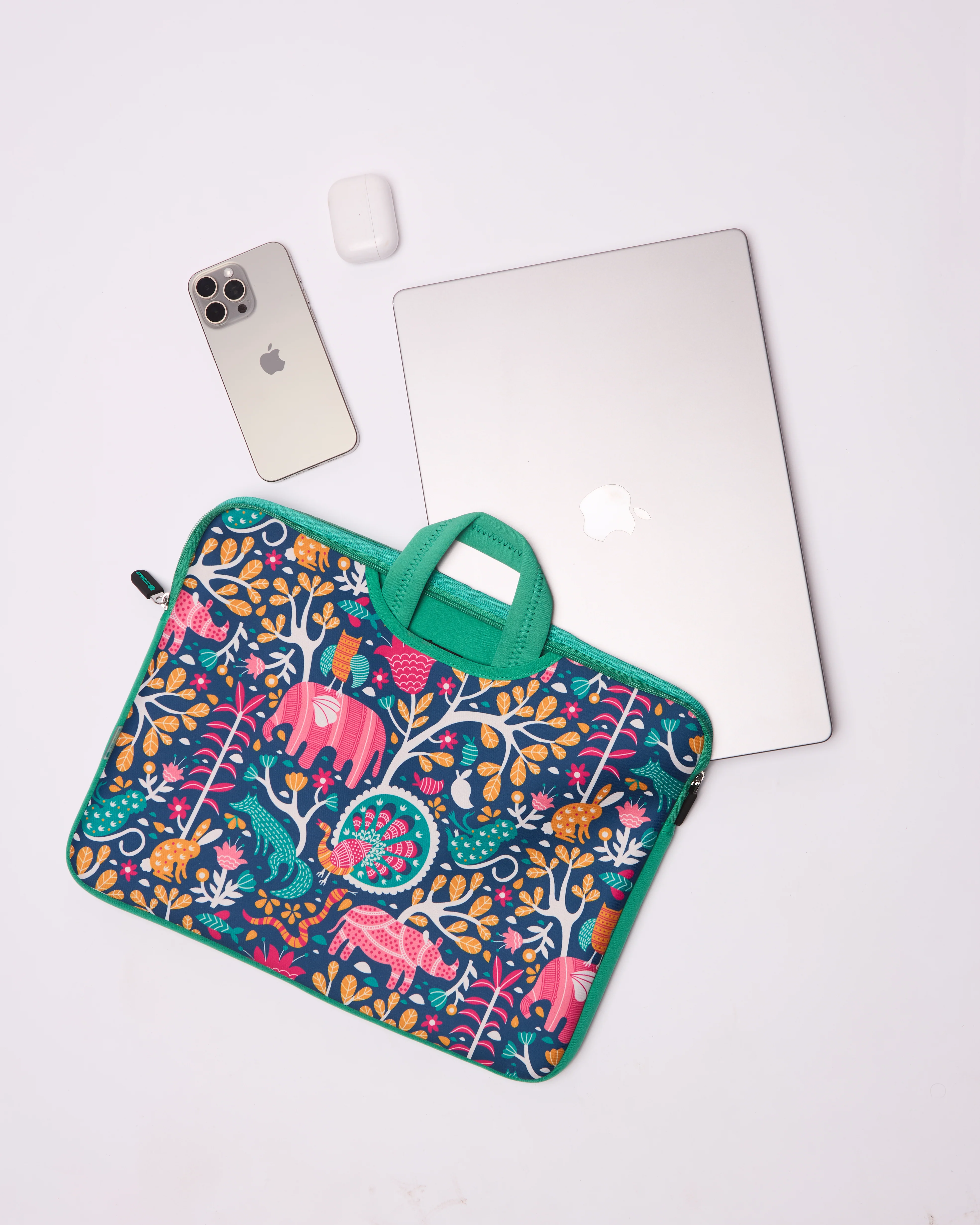 Sundarbans Gondh Laptop Sleeve, 15" - Image 8