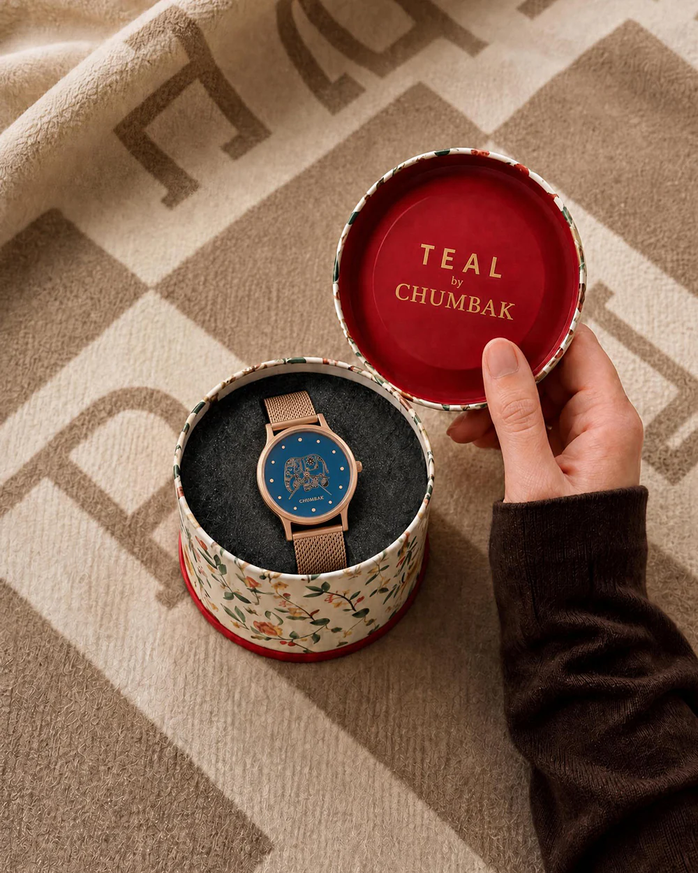TEAL by Chumbak Carnival Elephant Watch,Metal Mesh Strap - Image 7