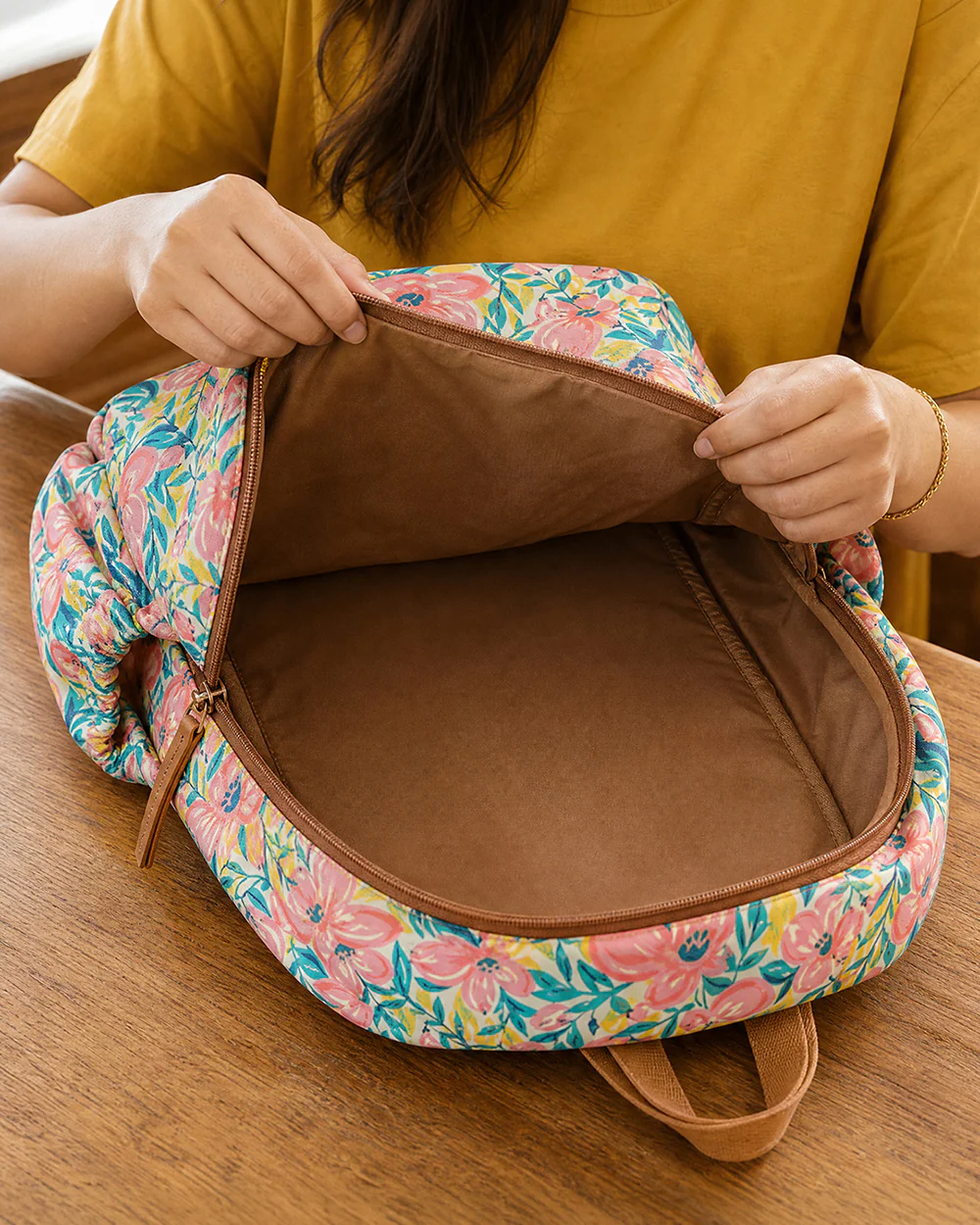 TealbyChumbak Sunshine State Laptop Backpack - Image 7