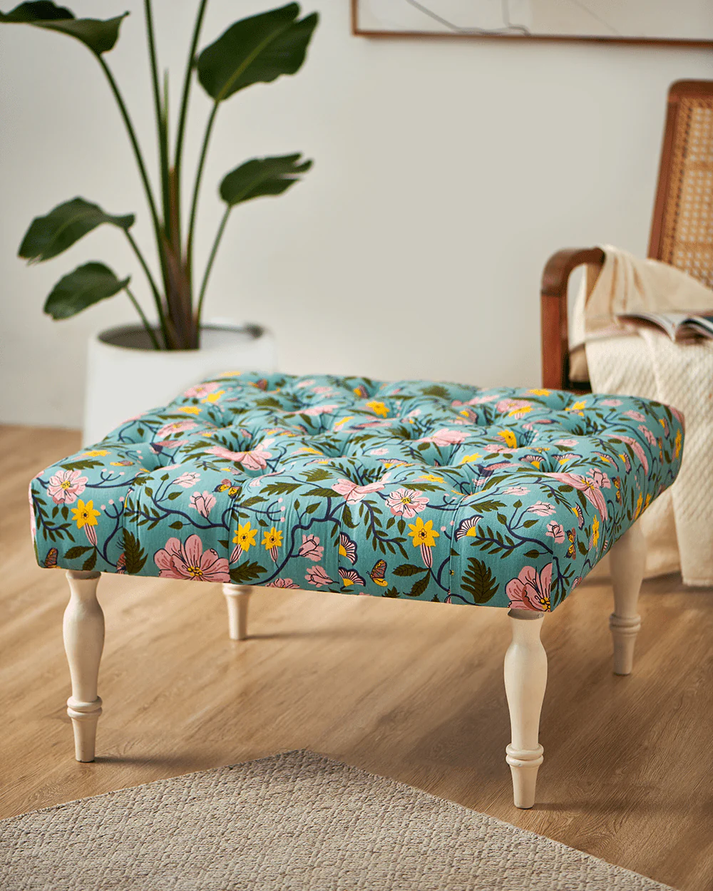 The English Ottoman - Tufted Spring Bloom