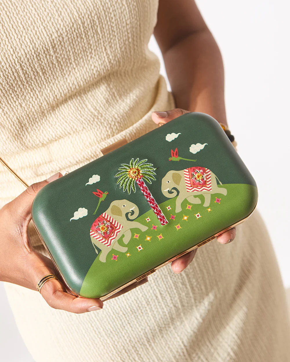 The Lucknow Clutch | Palace Memoirs - Image 3