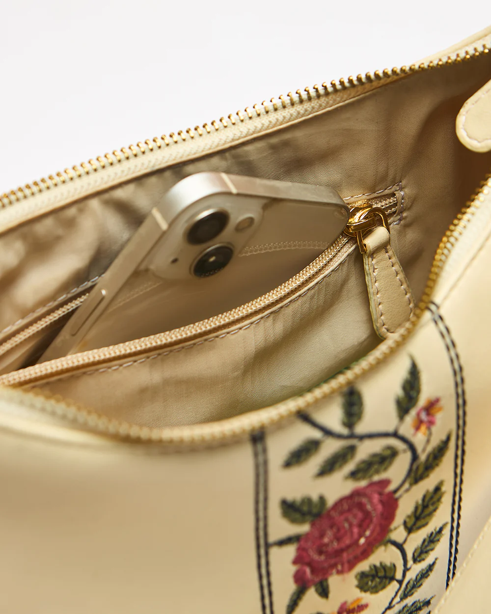 The Manhattan Moon Bag | Palace Memoirs - Image 11