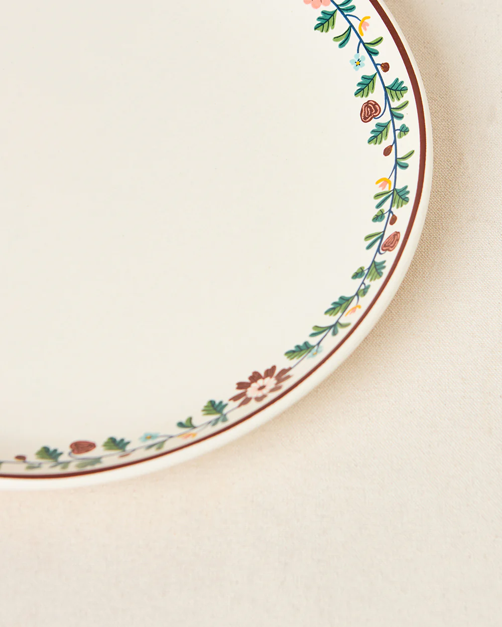Tiara Dinner Plate, 10" dia | Kashmir Trails - Image 7