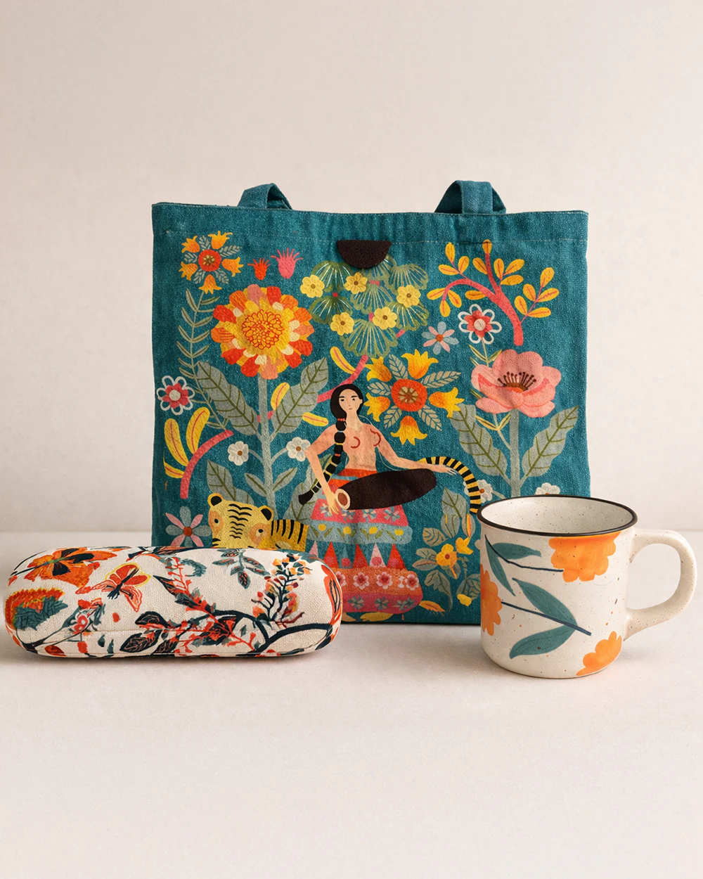 Travel & Pause Gift Set of 3 | Mother's Day Gift Hamper - Image 5