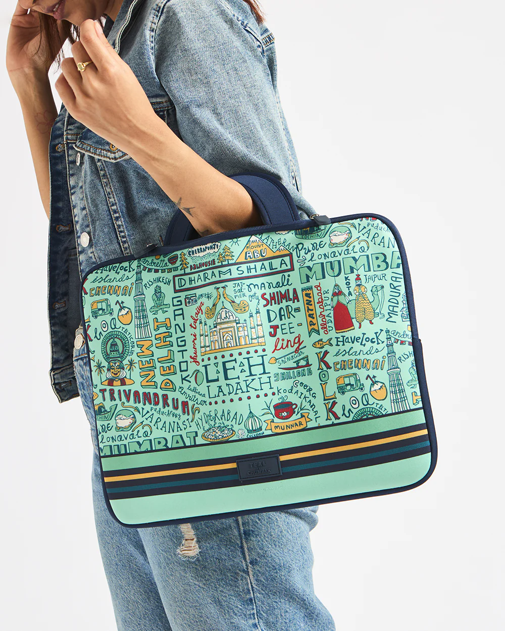 TEAL By Chumbak Traveller Laptop Sleeve - 15inch - Image 5