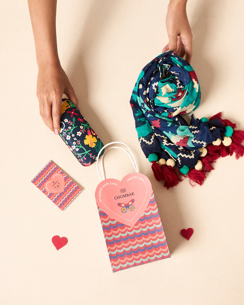 Wanderlust Duo, Gift Set of 2 | Comes in a Gift Bag - Image 4