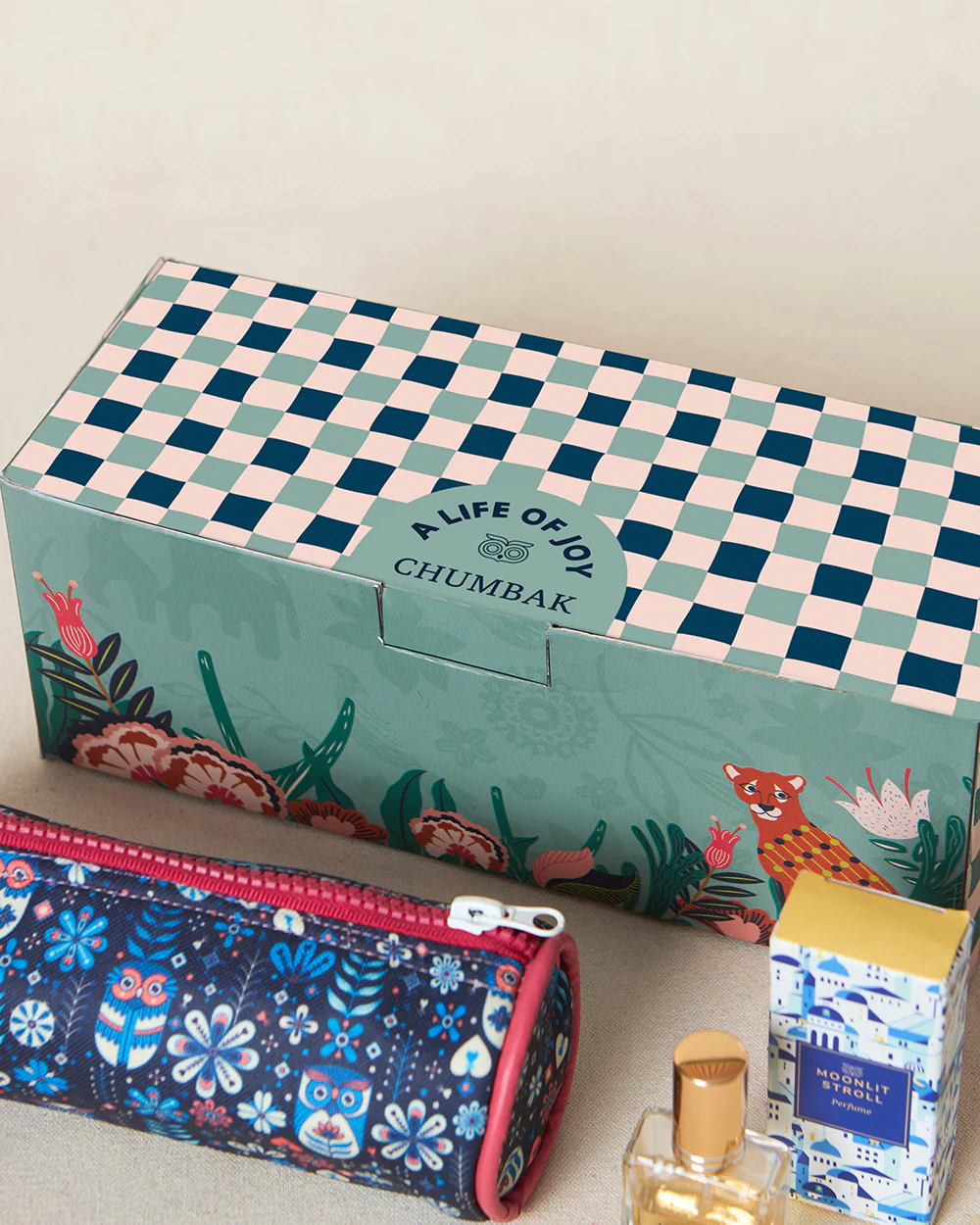 Wanderlust Perfume & Pouch Gift Set of 2 | Comes in a Gift Bag - Image 4
