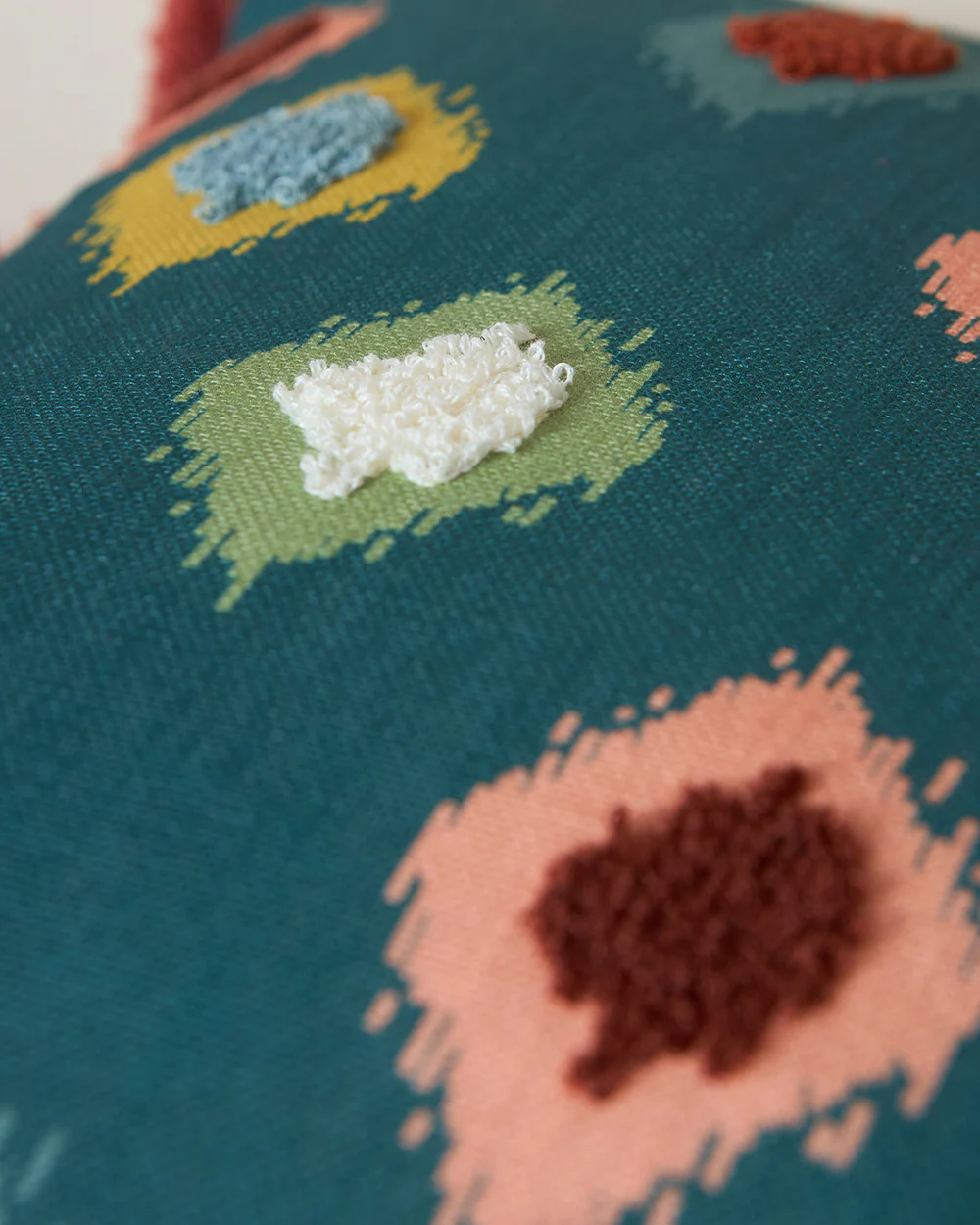 Wild Kilim Cushion Cover, 16" | Lost in Paradise - Image 9